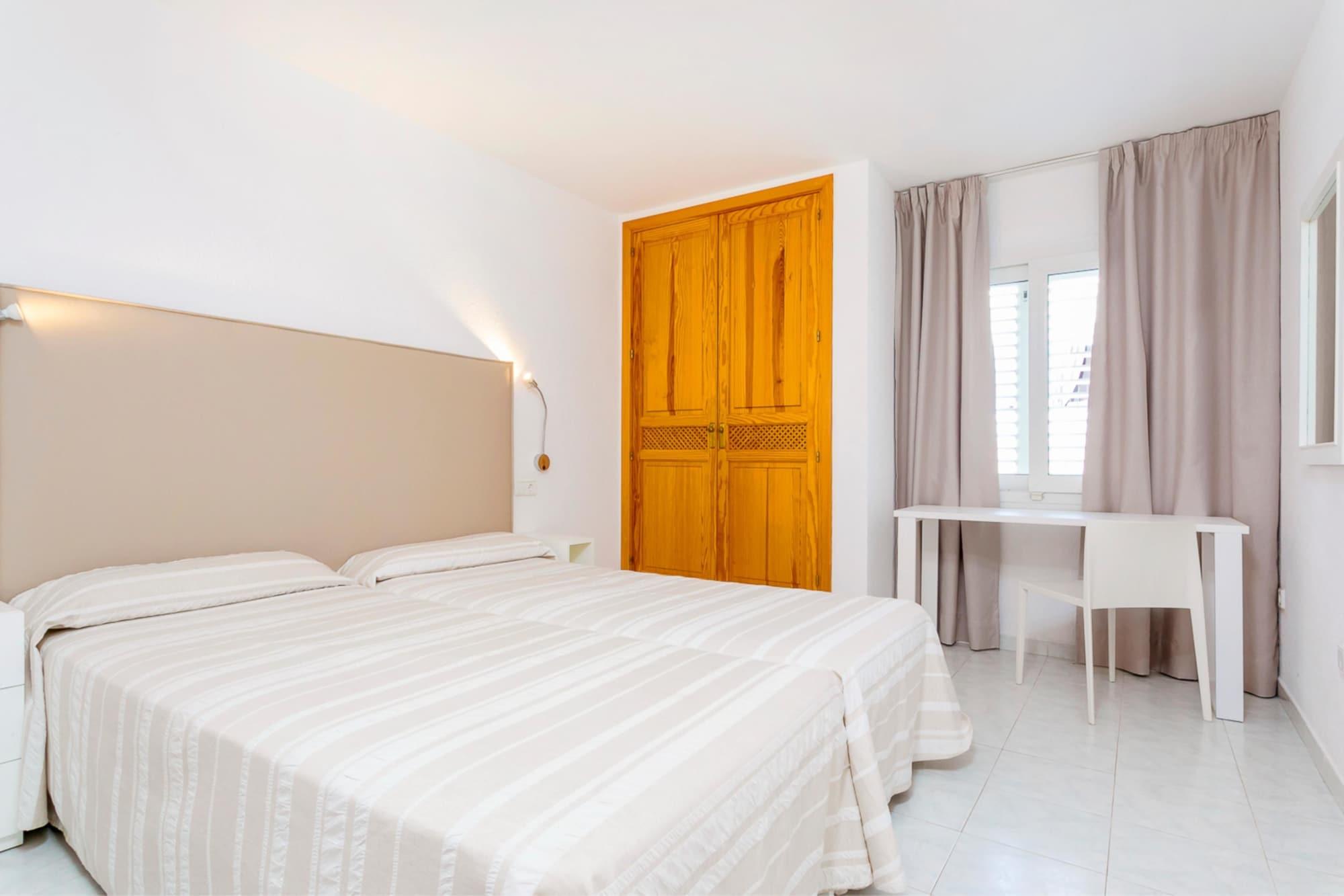 Aparthotel Duquesa Playa Santa Eularia des Riu Exteriér fotografie