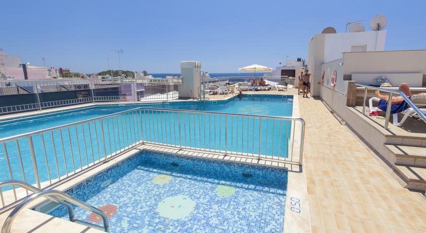 Aparthotel Duquesa Playa Santa Eularia des Riu Exteriér fotografie